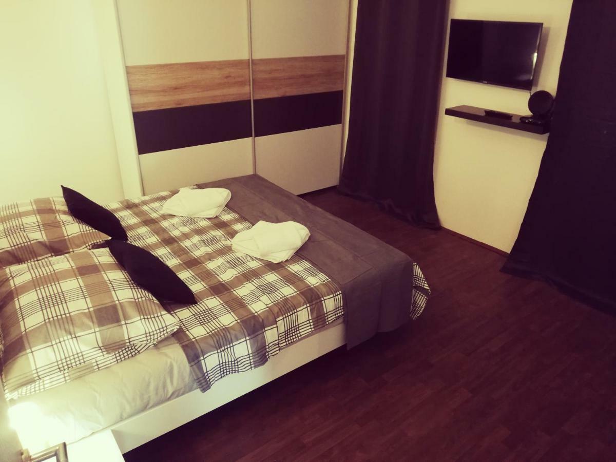 Apartmani Zdenka Savar-Maslina Extérieur photo